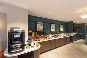 Logis Hôtel de Port d'Alon