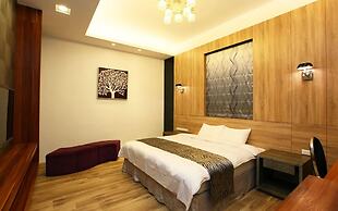 Yapo Bed & Breakfast