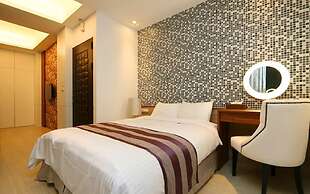 Yapo Bed & Breakfast