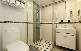 Yapo Bed & Breakfast