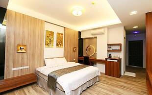 Yapo Bed & Breakfast