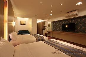 Yapo Bed & Breakfast