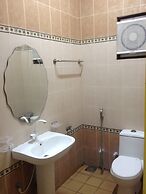 Sunshine Hotel & Hall