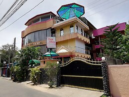 Sunshine Hotel & Hall
