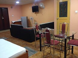 Sunshine Hotel & Hall