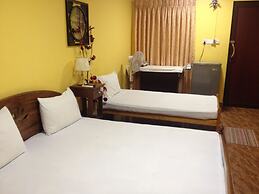 Sunshine Hotel & Hall