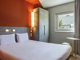 ibis budget Senlis