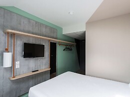 ibis budget Senlis
