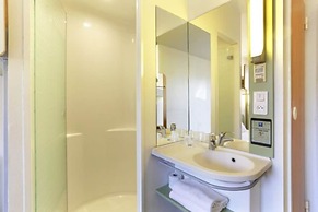 ibis budget Dole