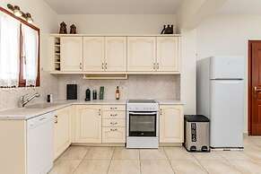 Villa of Roses - Private villa with pool