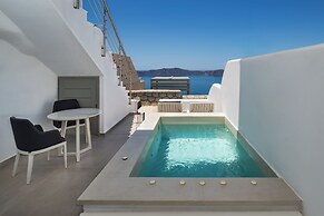Aura Suites