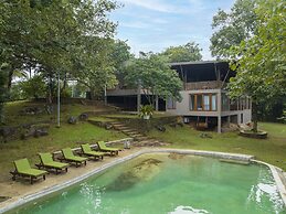 Birds Park Polgahawela