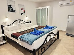 Lanta Island Resort