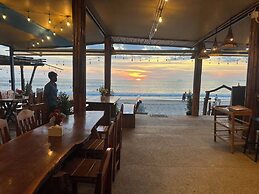 Lanta Island Resort