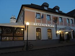 Hotel Club