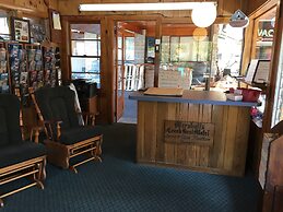 Marshall's Creek Rest Motel