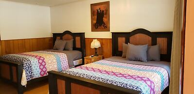 Marshall's Creek Rest Motel