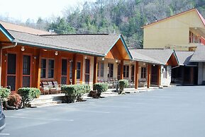 Marshall's Creek Rest Motel