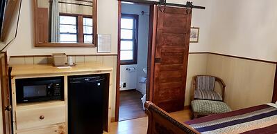 Marshall's Creek Rest Motel