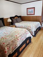 Marshall's Creek Rest Motel