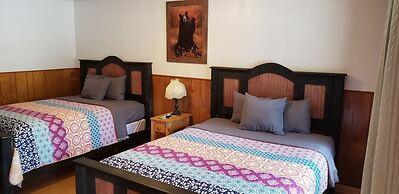 Marshall's Creek Rest Motel