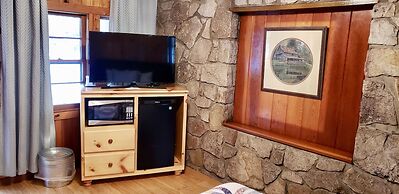 Marshall's Creek Rest Motel