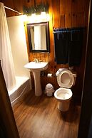 Marshall's Creek Rest Motel