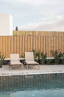 Amor Hideaway Villas