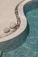 Amor Hideaway Villas