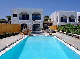 Amor Hideaway Villas