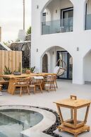 Amor Hideaway Villas