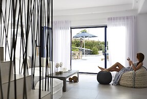 Amor Hideaway Villas