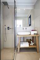 Amor Hideaway Villas