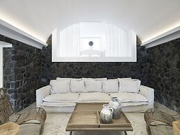 Amor Hideaway Villas