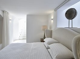 Amor Hideaway Villas