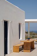 Amor Hideaway Villas