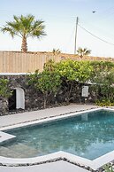 Amor Hideaway Villas