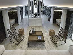 Amor Hideaway Villas