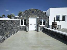 Amor Hideaway Villas