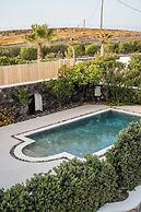 Amor Hideaway Villas