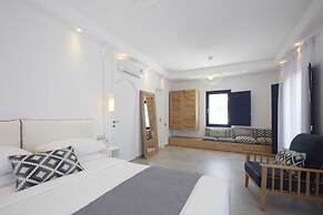 Amor Hideaway Villas