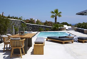 Amor Hideaway Villas