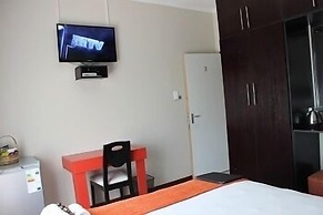 Big Five Guest House