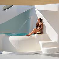 Thirea Suites & Studios - Adults Only