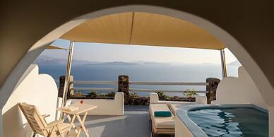 Thirea Suites & Studios - Adults Only