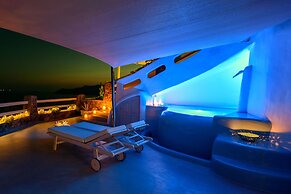 Thirea Suites & Studios - Adults Only