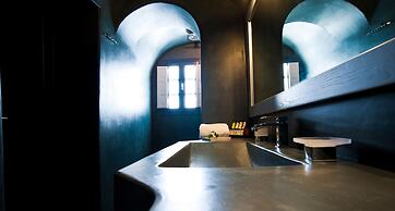 Thirea Suites & Studios - Adults Only