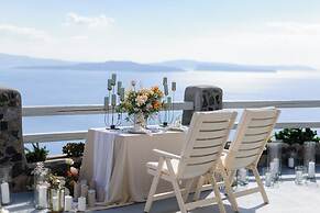 Thirea Suites & Studios - Adults Only