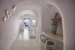 Thirea Suites & Studios - Adults Only