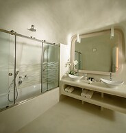 Thirea Suites & Studios - Adults Only